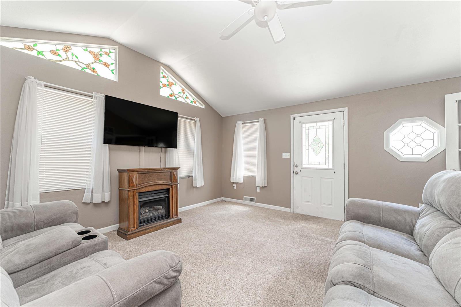 1135 New Trenton Road Highland, IL 62249 - Photo 15 of 32