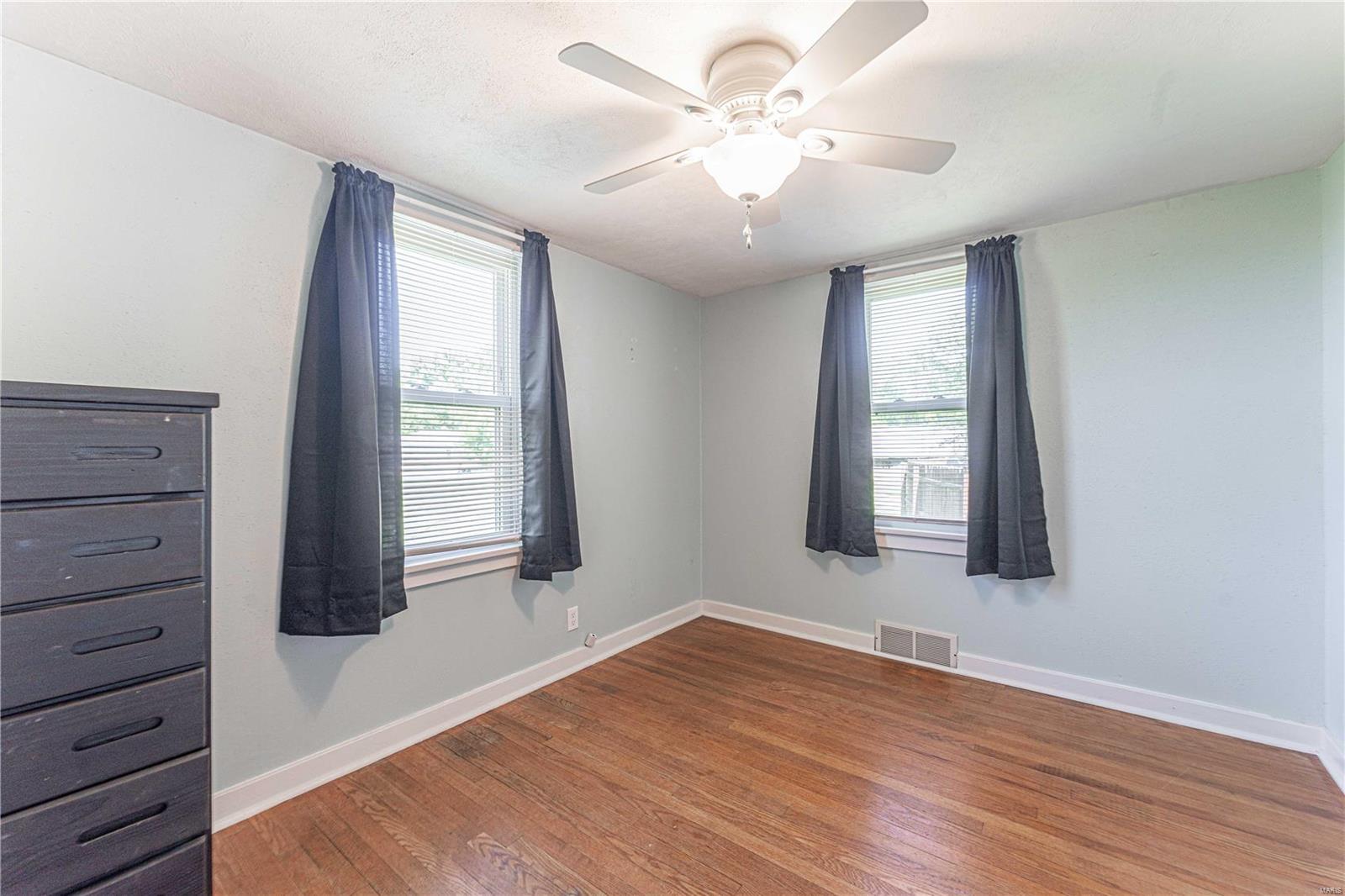 1135 New Trenton Road Highland, IL 62249 - Photo 18 of 32