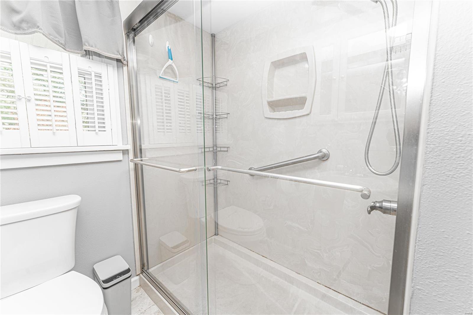 1135 New Trenton Road Highland, IL 62249 - Photo 23 of 32