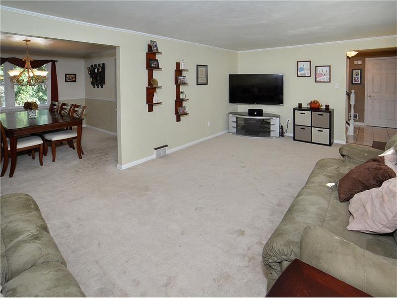 927 Harvard Road Monroeville, PA 15146 - Photo 9 of 25 Gallery Image 9