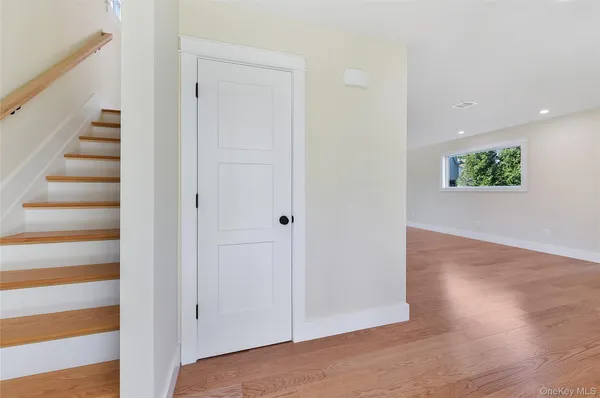 a view of entryway