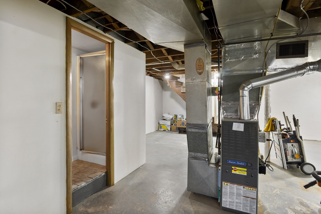 165 Sawmill Road Springfield, MA 01118 - Photo 36 of 39