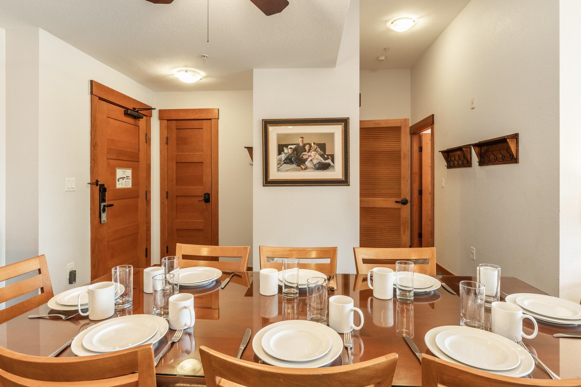 6201 Minaret Road, Unit 2117 Mammoth Lakes, CA 93546 - Photo 17 of 47 a bathroom with a double vanity sink and a mirror