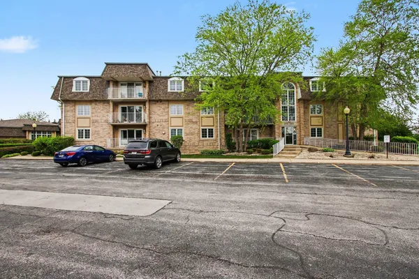 $209,900 | 113 Swan Drive, Dyer, IN 46311