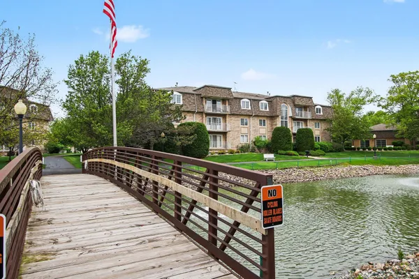 $209,900 | 113 Swan Drive, Dyer, IN 46311