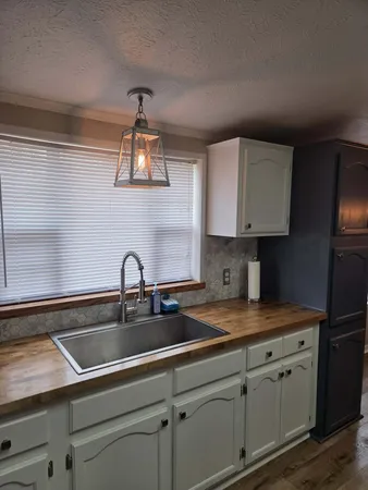 $210,000 | 405 Beacon Lane, Roscommon, MI 48653