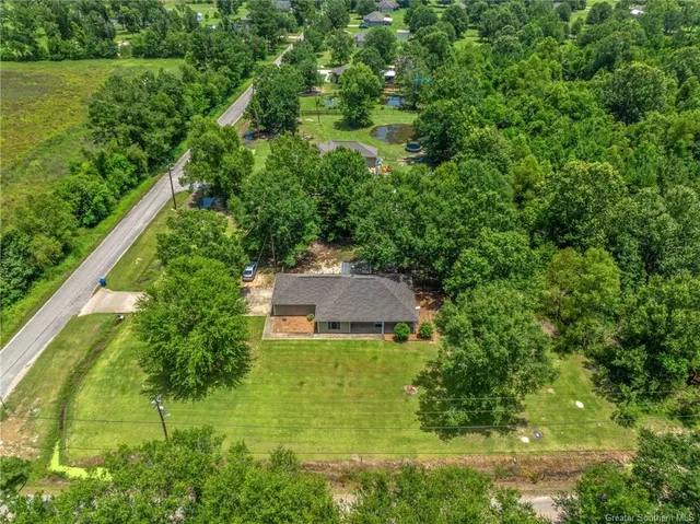 $215,000 | 109 Welcome Road, Ragley, LA 70657