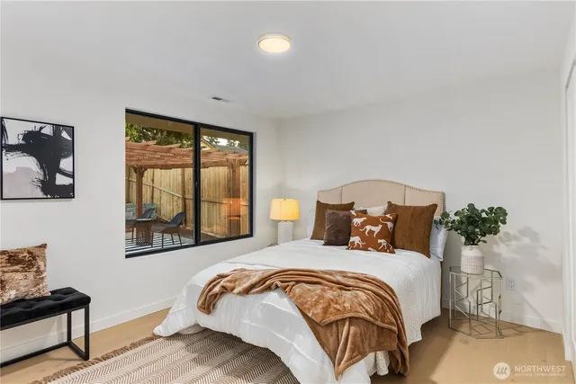 $1,349,000 | 11715 Southeast 64th Street, Bellevue, WA 98006