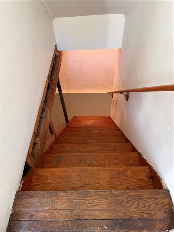 259 Rte 908 Natrona Heights, PA 15065 - Photo 28 of 29 a view of entryway