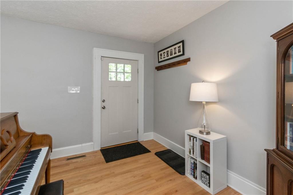 5986 South Ridgeview Road Anderson, IN 46013 - Photo 6 of 52