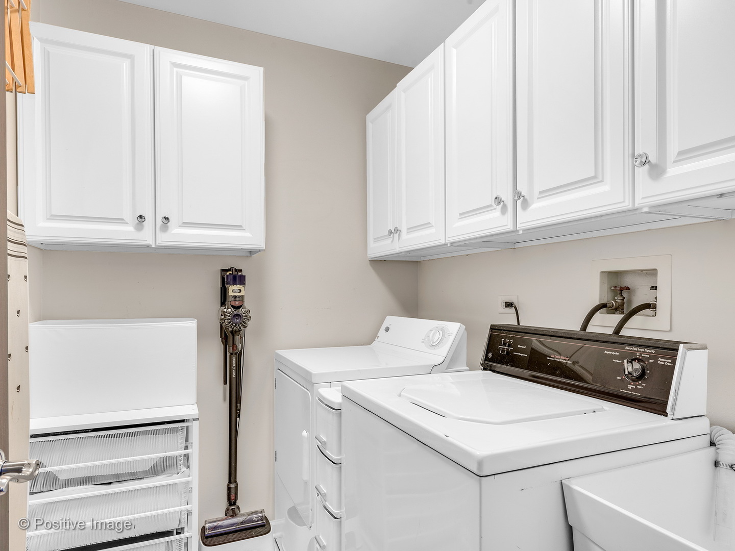 30 Old Mill Court Burr Ridge, IL 60527 - Photo 17 of 30