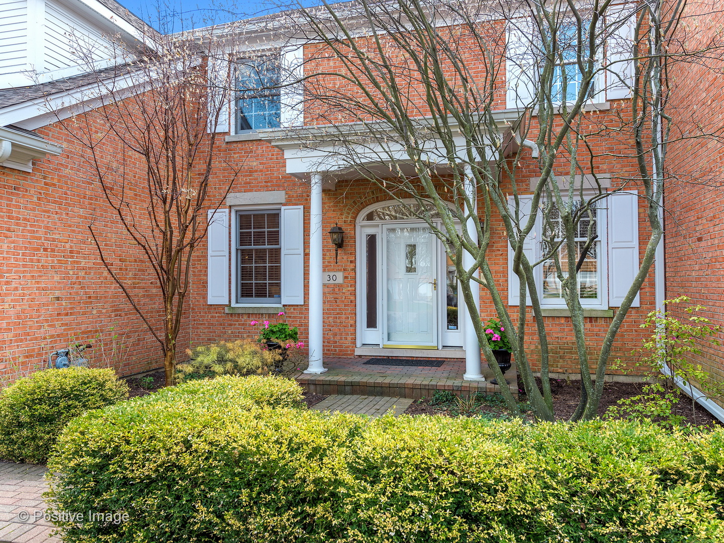 30 Old Mill Court Burr Ridge, IL 60527 - Photo 3 of 30