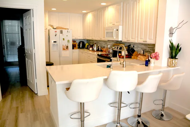 $4,200 | 140 Soriano Drive, Jupiter, FL 33458