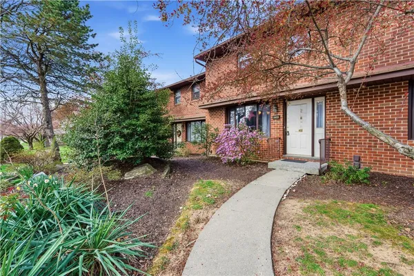 $320,000 | 1415 Linden Street, Bethlehem, PA 18018