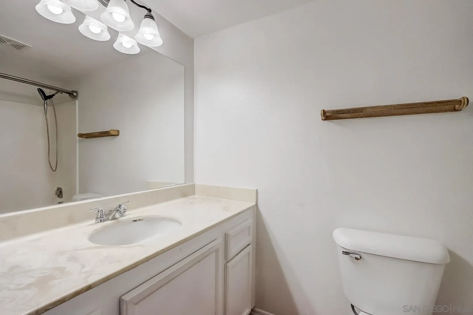 5421 Old Ranch Road Oceanside, CA 92057 - Photo 21 of 24 Gallery Image 21