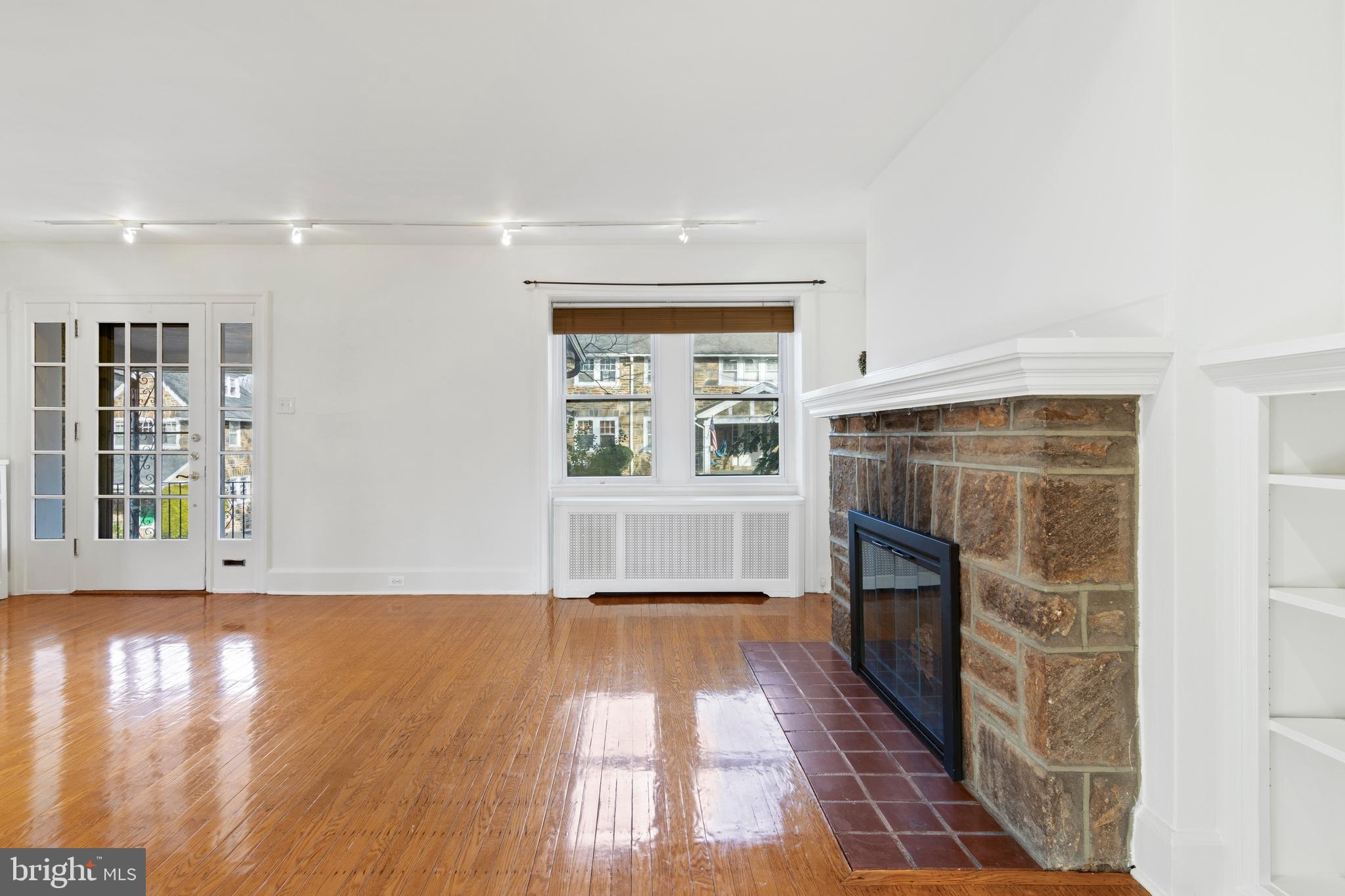 720 Stradone Road Bala Cynwyd, PA 19004 - Photo 8 of 27 Gallery Image 8