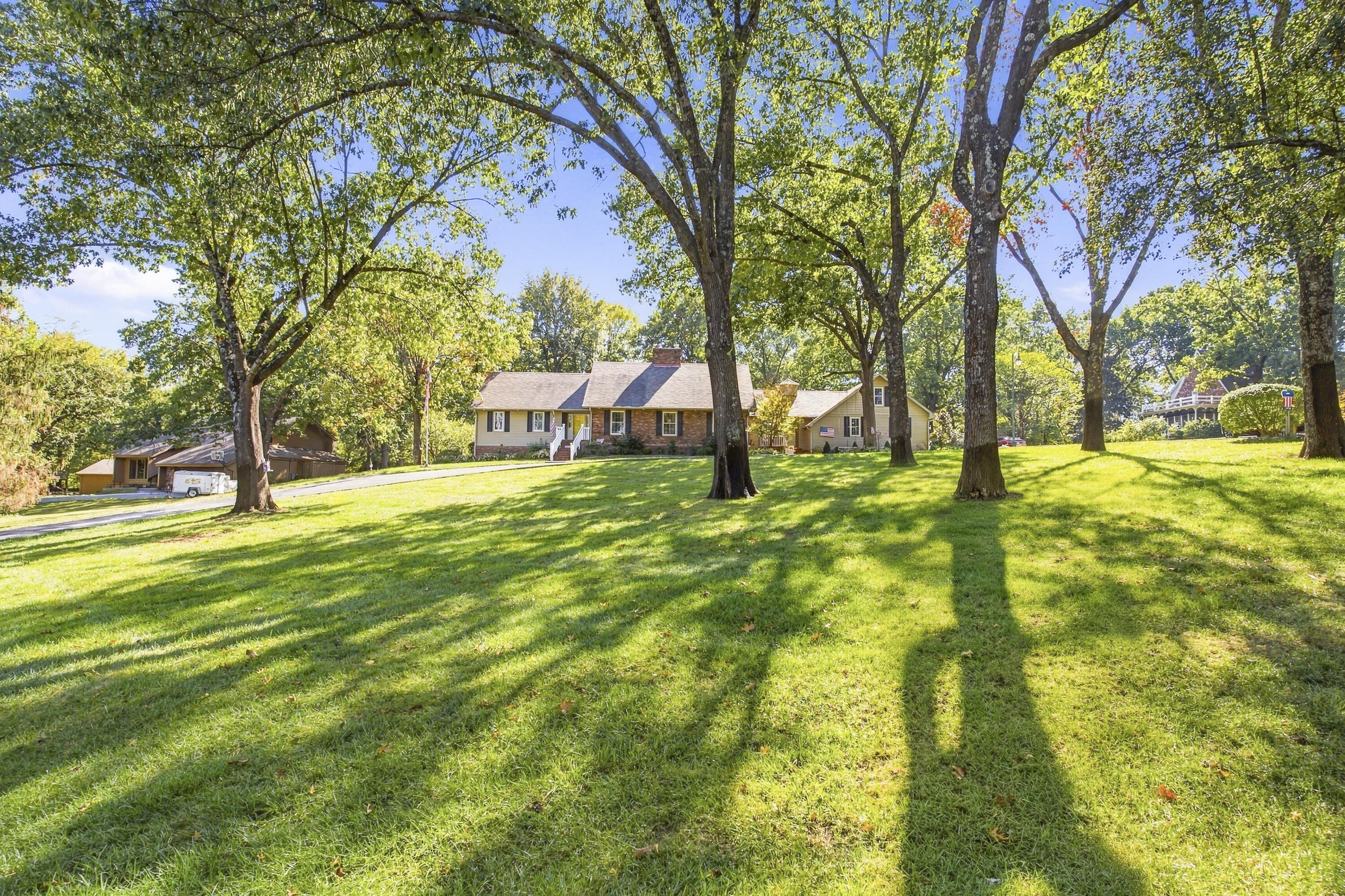 2268 West Whitten Road Carthage, MO 64836 - Photo 2 of 53 2268 W Whitten Rd-2