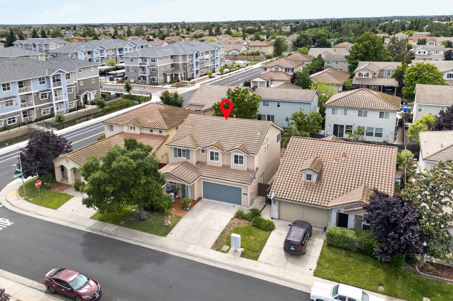 10090 Rojelio Court Elk Grove, CA 95757 - Photo 38 of 40