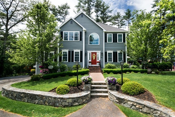 565 Bay Road Easton, MA 02375 - Photo 1 of 30 Gallery Image 1
