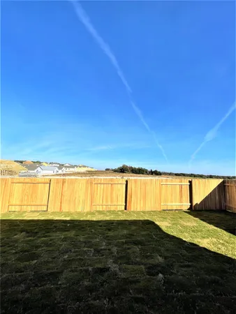 $1,750 | 152 Old Stagecoach Road, Jarrell, TX 76537