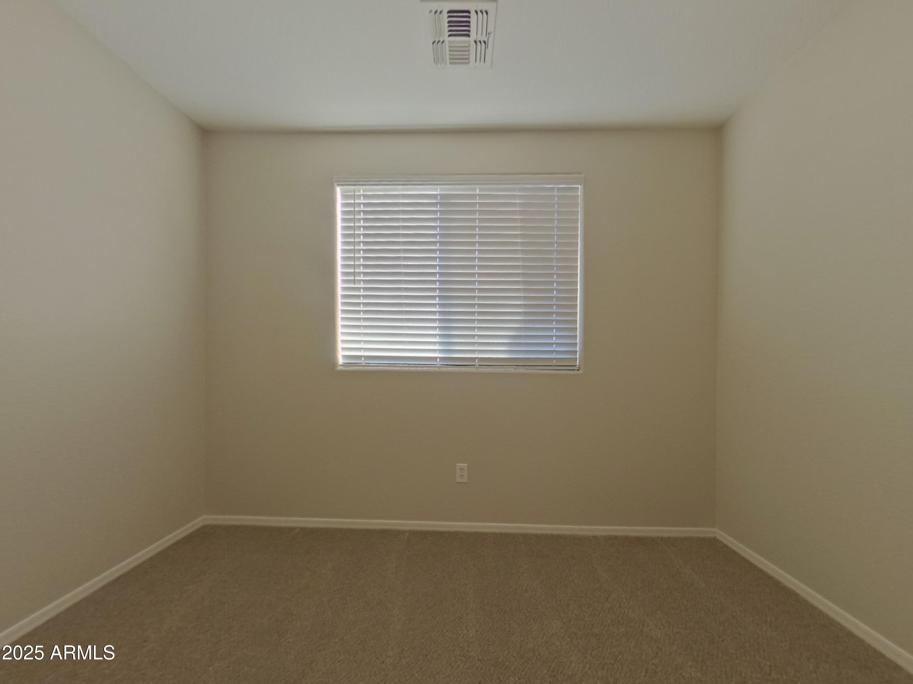 506 South 124th Avenue Avondale, AZ 85323 - Photo 12 of 18 11_Image_Djwi6IwvyU