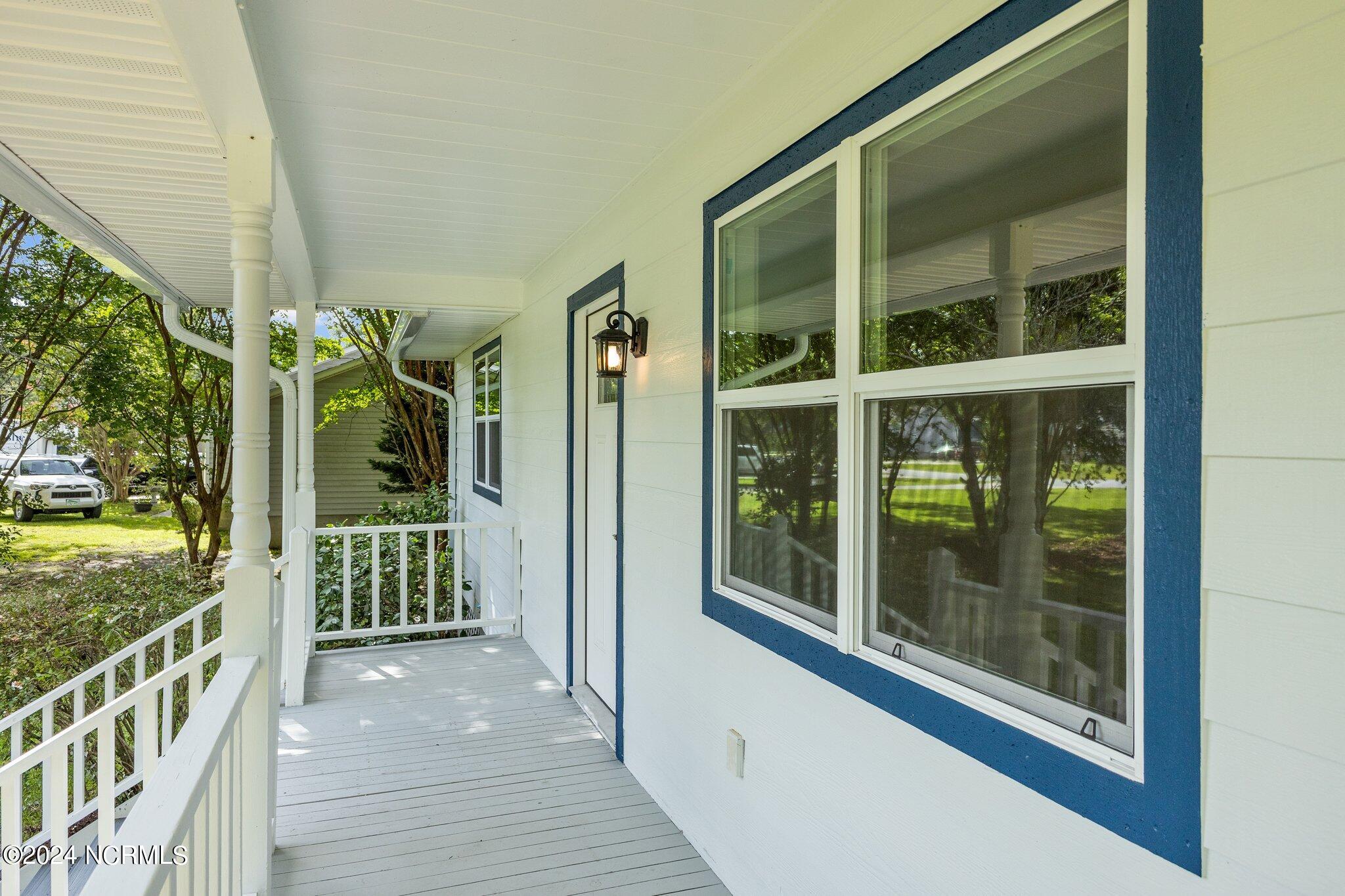 122 Riverside Drive Beaufort, NC 28516 - Photo 36 of 37 6-web-or-mls-1S3A3325