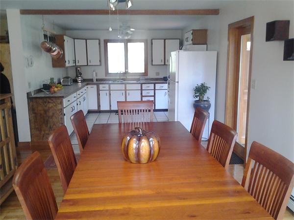 38 Hardwick Road Petersham, MA 01366 - Photo 9 of 11