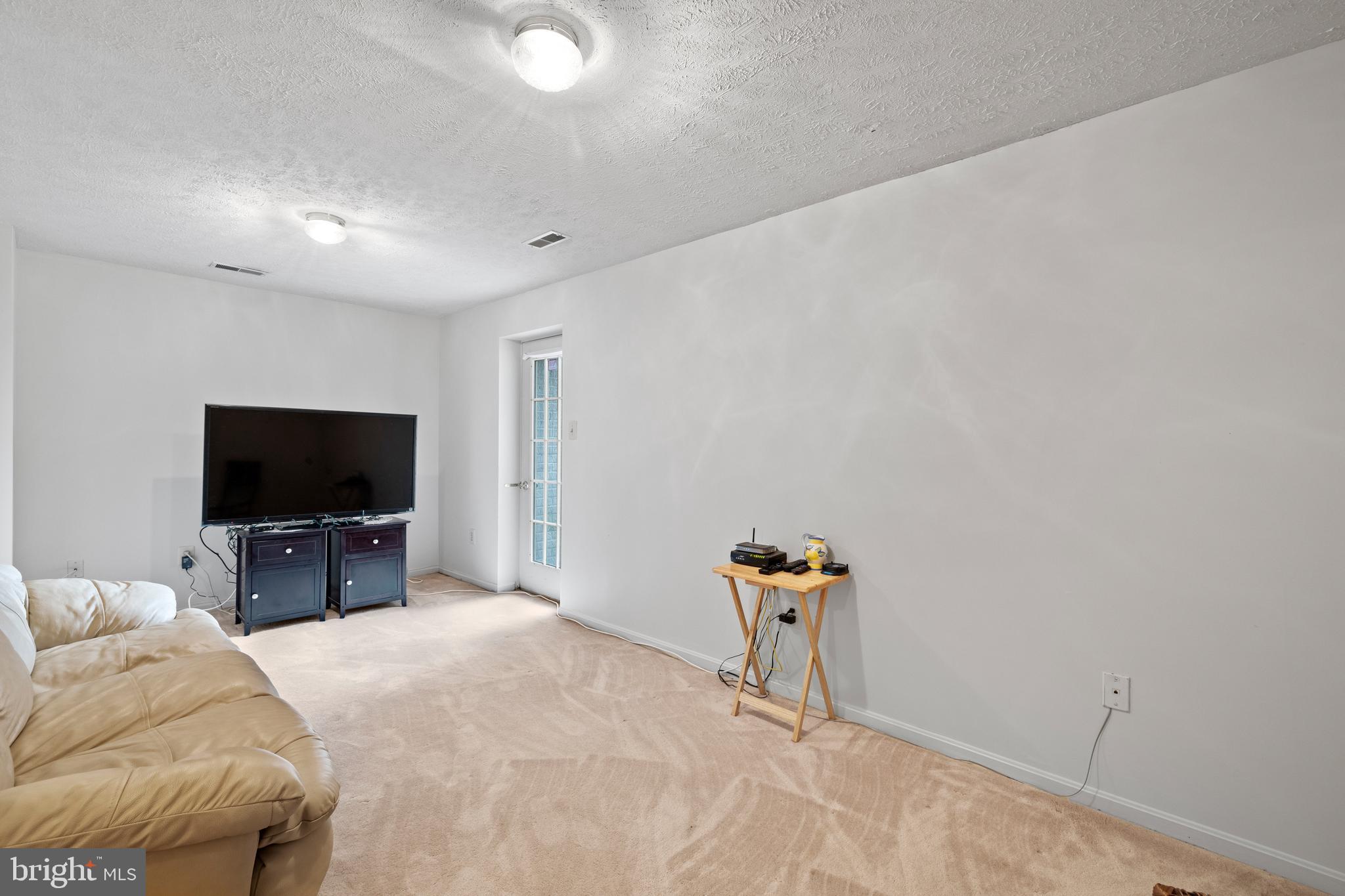 2146 Riding Crop Way Baltimore, MD 21244 - Photo 27 of 36 Great indoor entertaining space!
