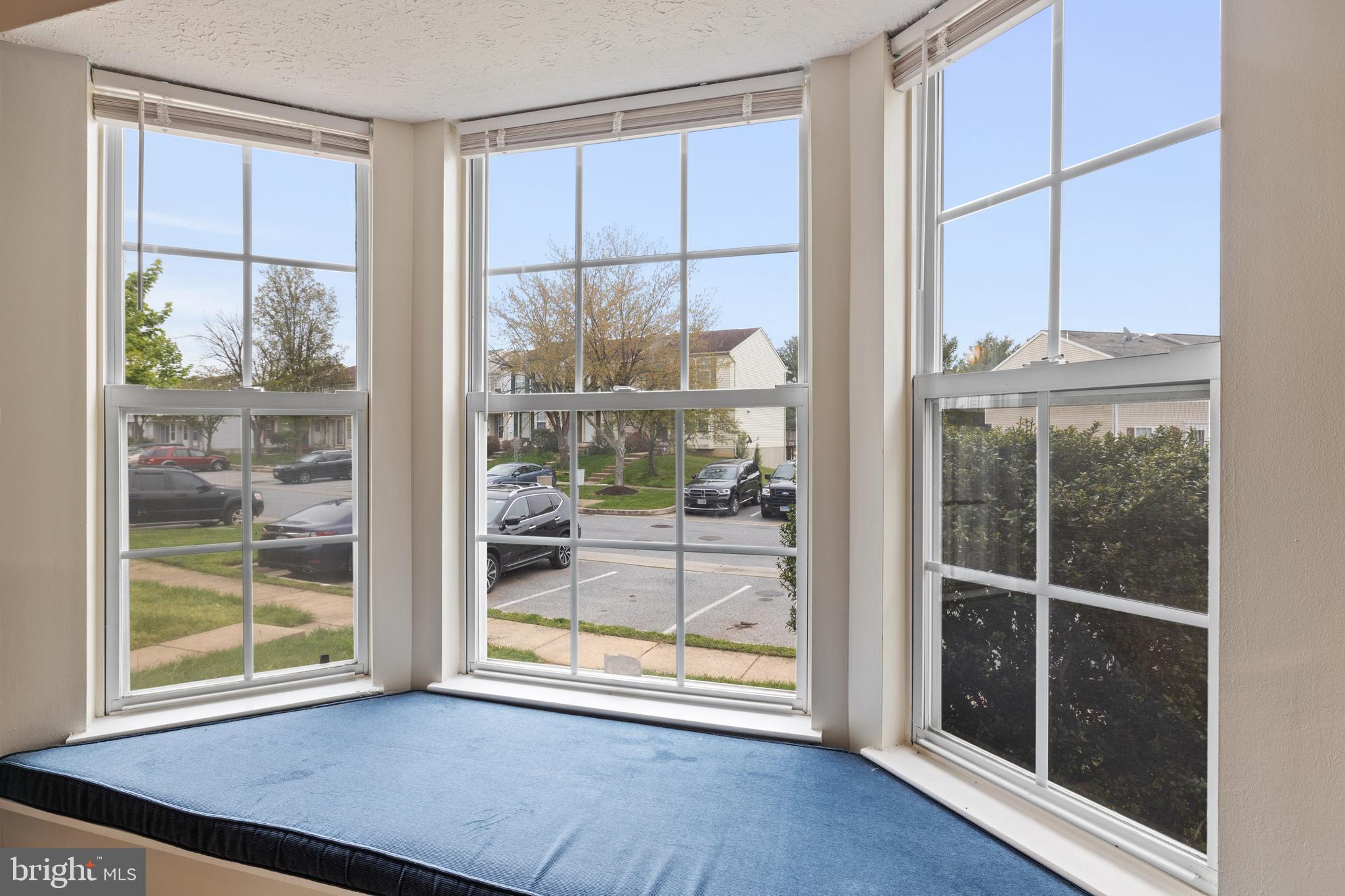 2146 Riding Crop Way Baltimore, MD 21244 - Photo 5 of 36 Upgrade alert...bay window with seating!