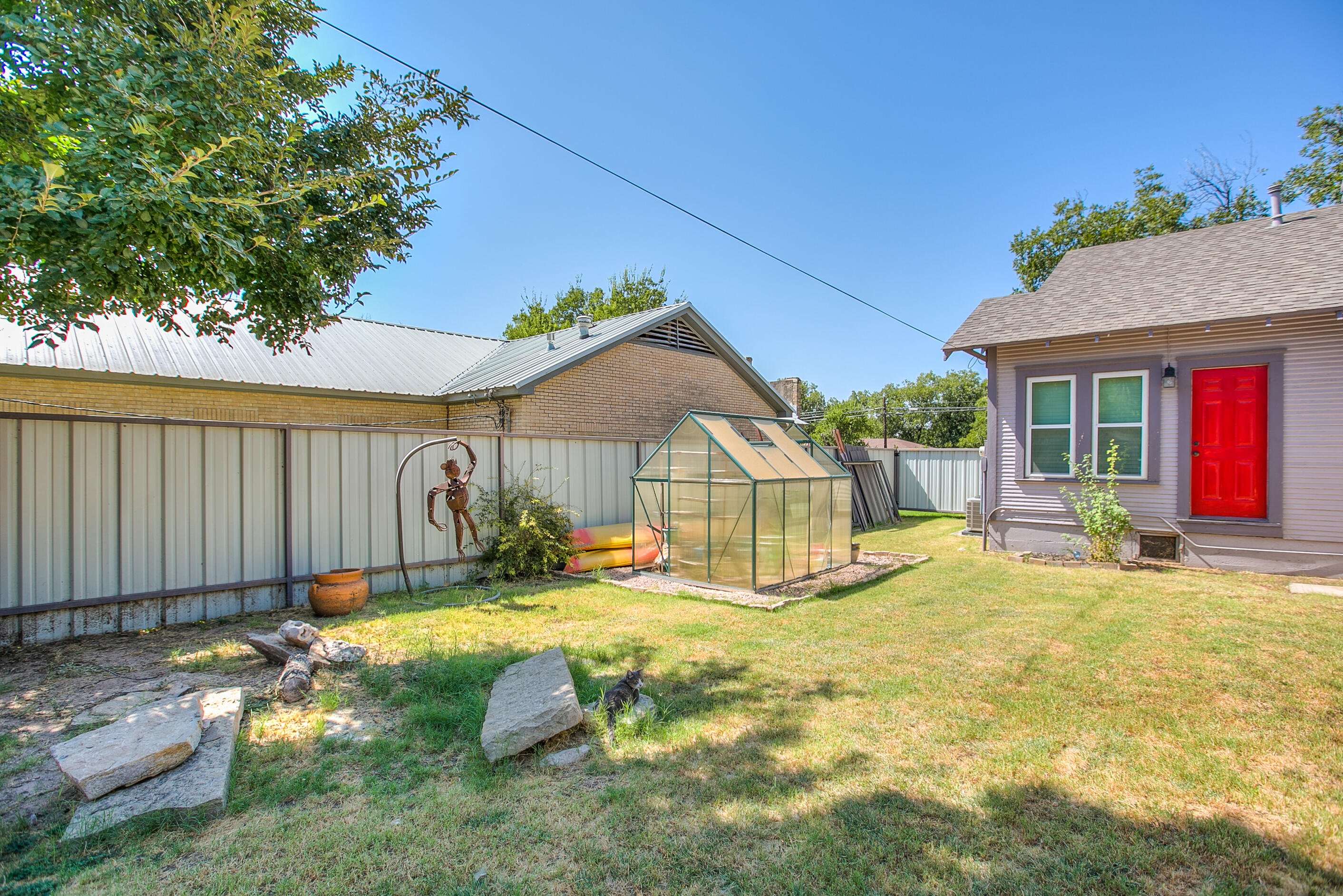 304 North 8th Street Ballinger, TX 76821 - Photo 21 of 26 16L4A3128_29_30_31_32