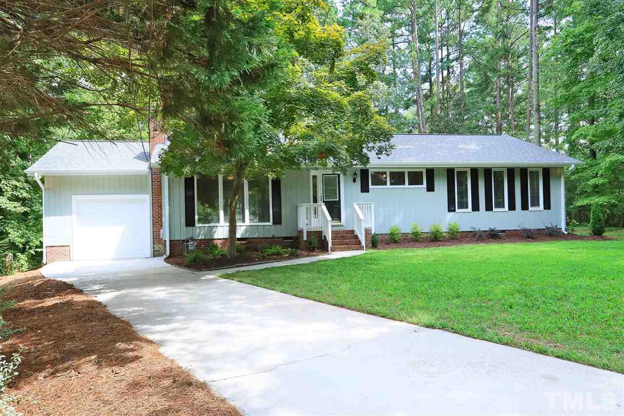 Welcome home to this lovely, newly updated home on quiet culdesac. Take advantage of rare one-level living in the sought after Oak Park neighborhood. Convenience abounds for this location!