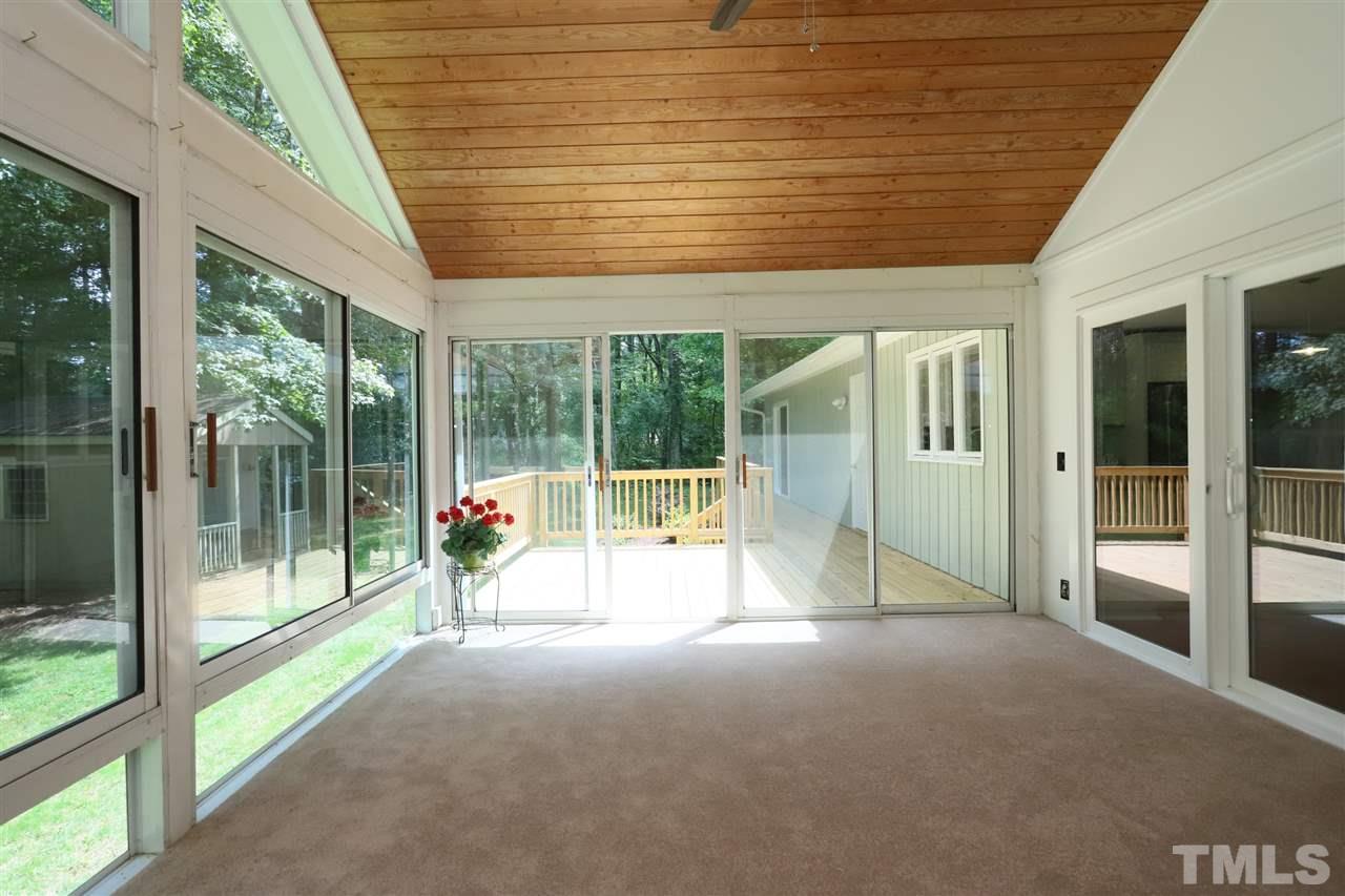 4101 Stranaver Place Raleigh, NC 27612 - Photo 13 of 27
