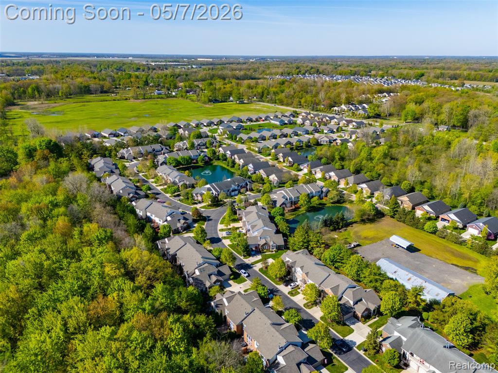 49118 Hawksburry Road Canton, MI 48188 - Photo 48 of 54