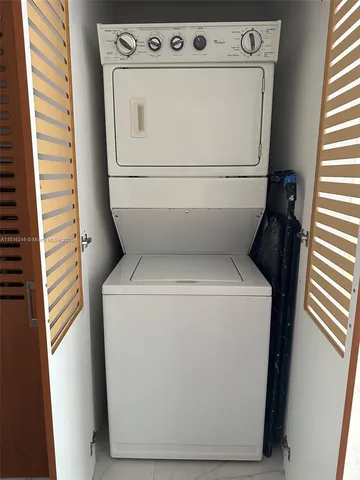 $3,450 | Central Gables, Coral Gables, FL 33146