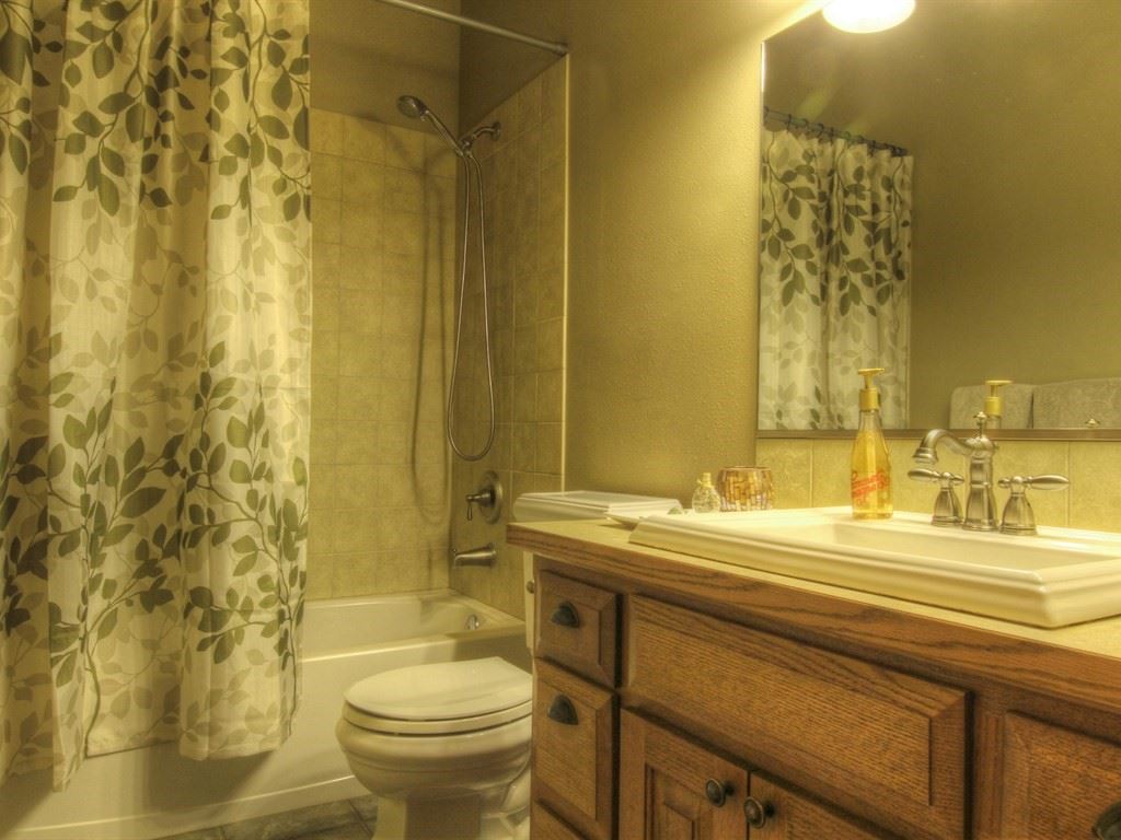 706 Erica Court Spokane, WA 99208 - Photo 10 of 20 Gallery Image 10