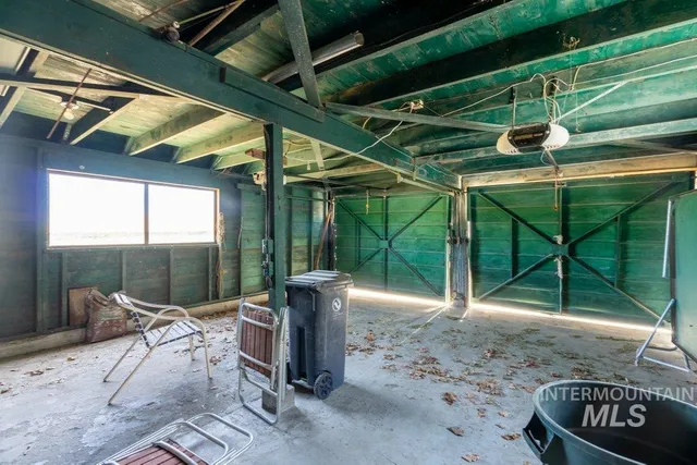 $650,000 | 1044 Martinson Road, Moscow, ID 83843