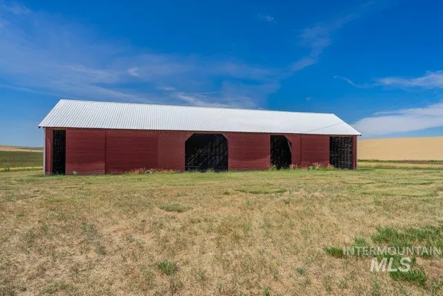 $650,000 | 1044 Martinson Road, Moscow, ID 83843