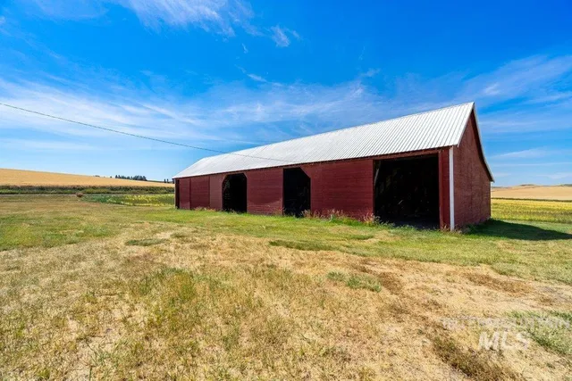 $650,000 | 1044 Martinson Road, Moscow, ID 83843