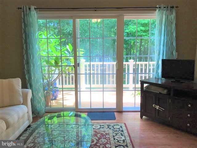 14186 Foxhall Road, Unit 9 Dowell, MD 20629 - Photo 8 of 26 Family Room