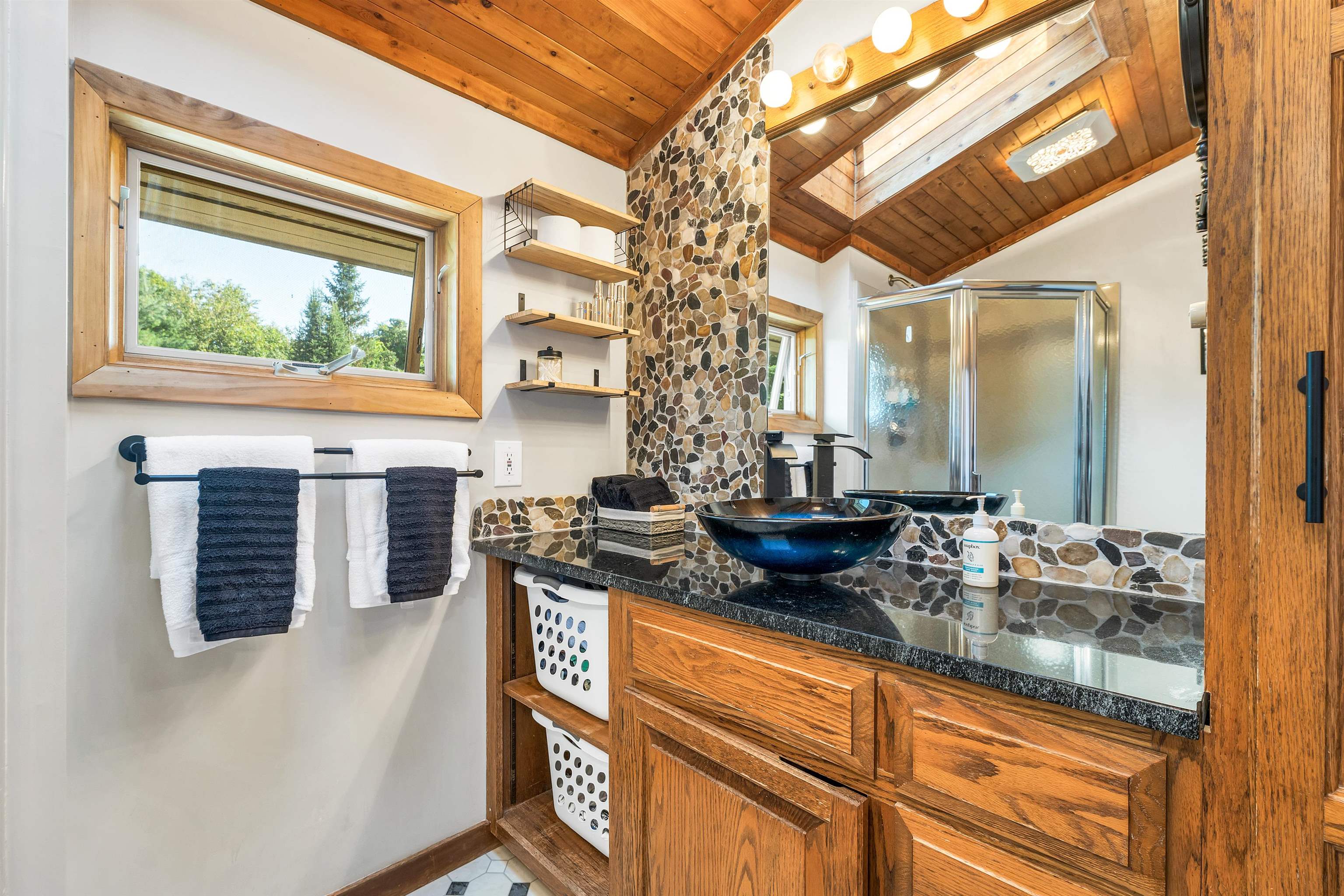 505 Prospect Street Franklin, NH 03235 - Photo 40 of 60