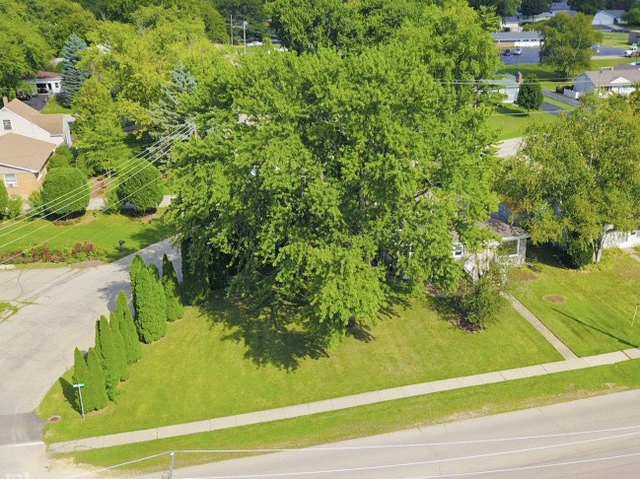 1103 Garfield Road Harvard, IL 60033 - Photo 28 of 28 a view of a yard