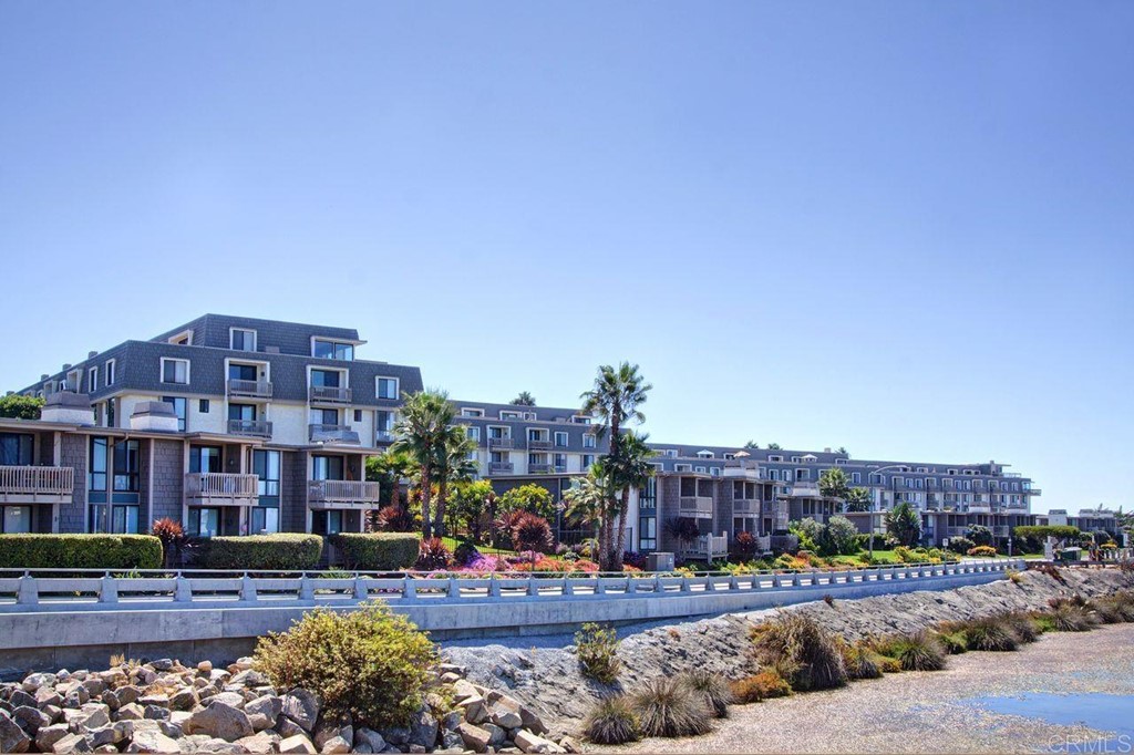 999 North Pacific Street, Unit E205 Oceanside, CA 92054 - Photo 39 of 47