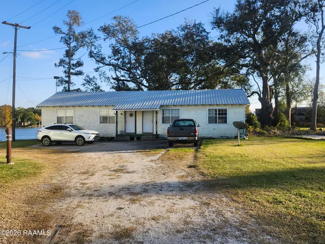 $550,000 | 1400 Main Street, Unit A C D E, Patterson, LA 70392