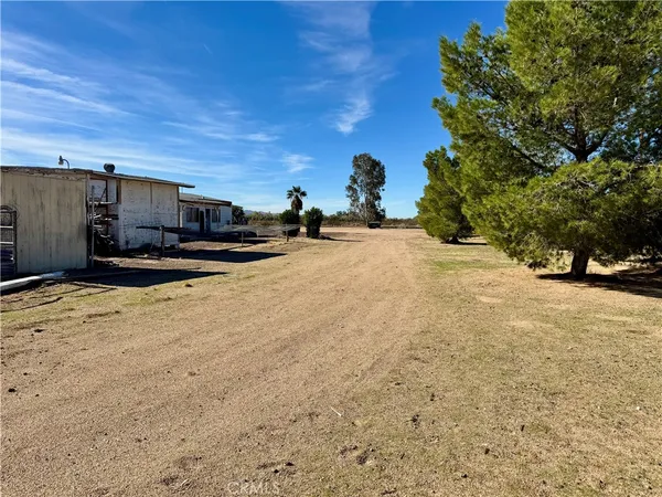 $275,000 | 44823 Silver Valley Road, Newberry Springs, CA 92365