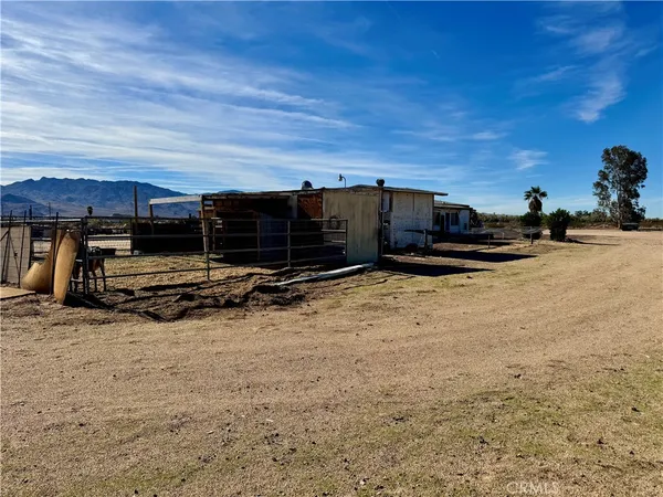 $275,000 | 44823 Silver Valley Road, Newberry Springs, CA 92365