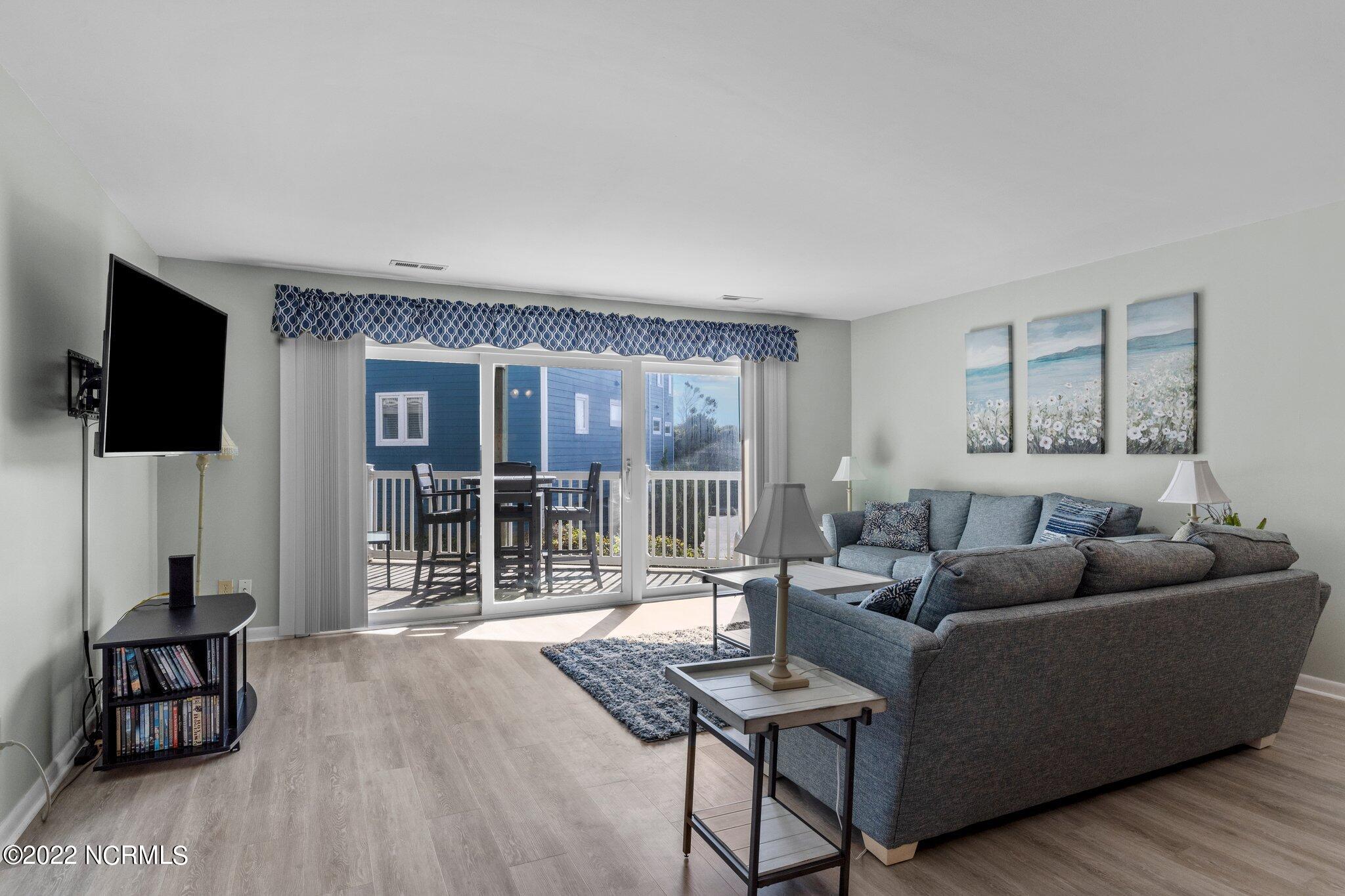 855 Salter Path Road, Unit 110 Atlantic Beach, NC 28512 - Photo 16 of 50 27-web-or-mls-_S3A7699