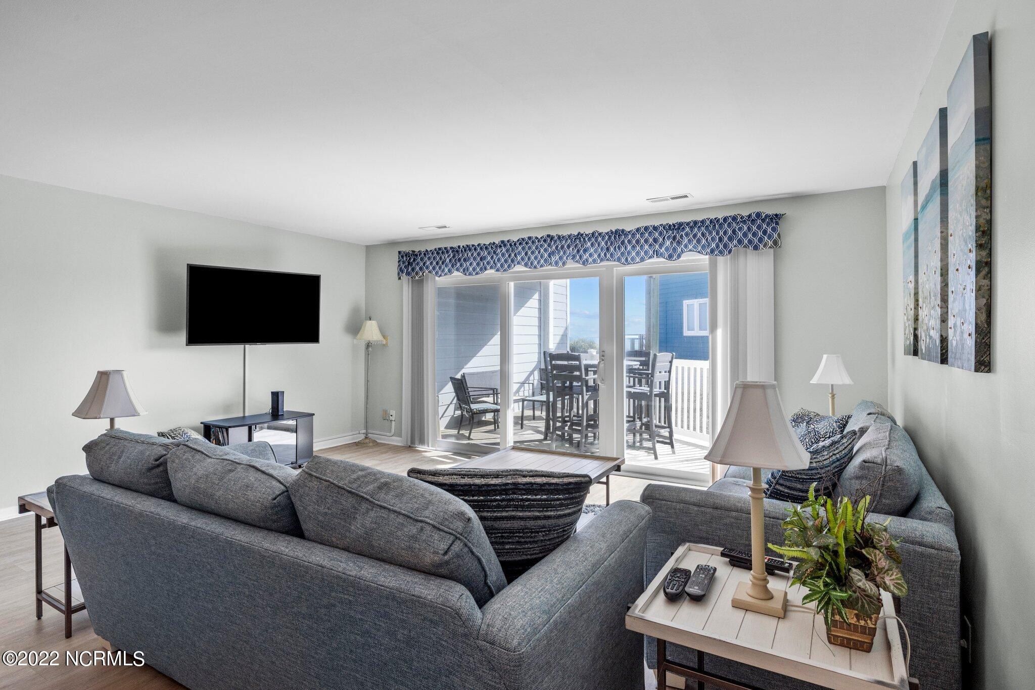 855 Salter Path Road, Unit 110 Atlantic Beach, NC 28512 - Photo 24 of 50 35-web-or-mls-_S3A7738