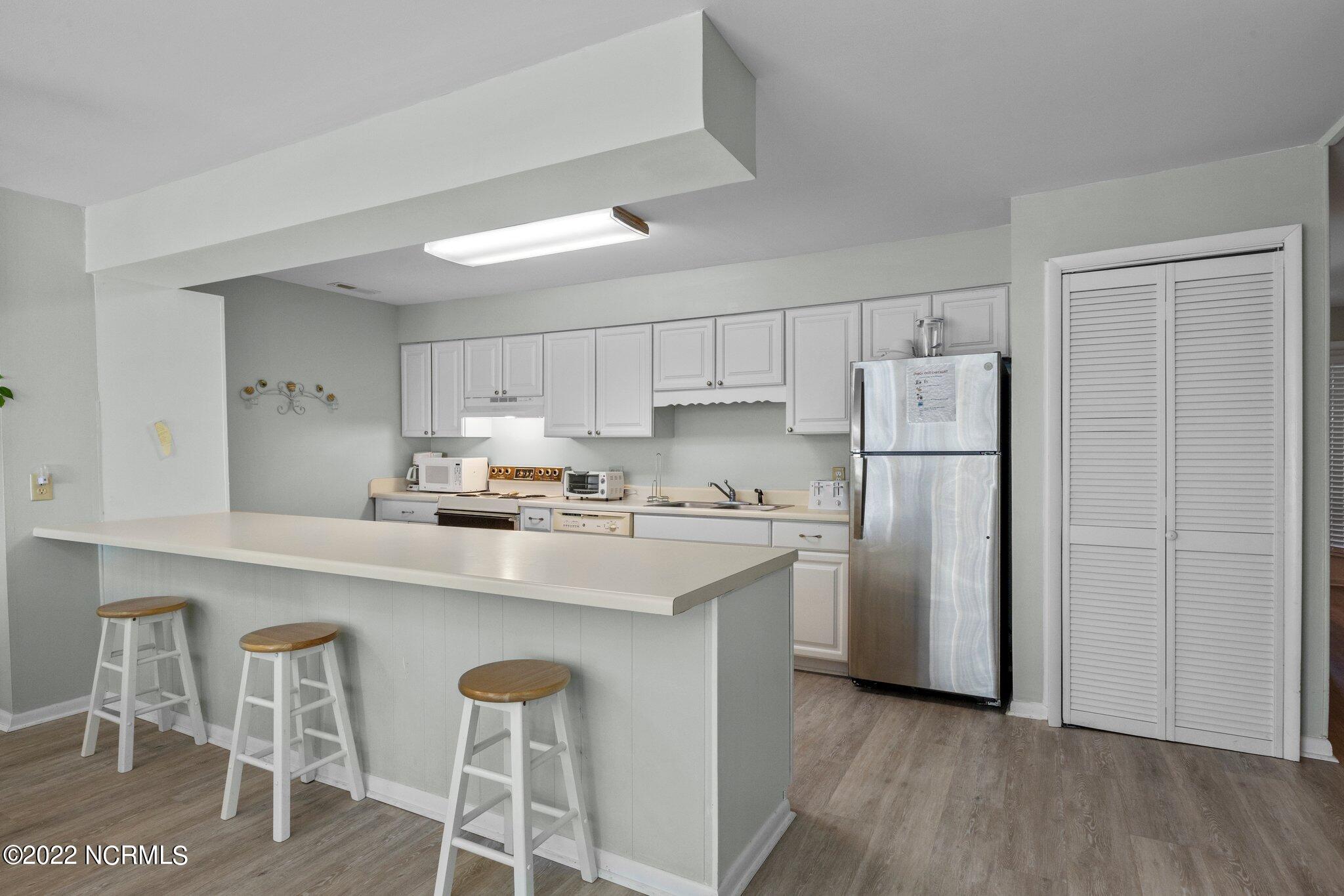 855 Salter Path Road, Unit 110 Atlantic Beach, NC 28512 - Photo 25 of 50 36-web-or-mls-_S3A7759