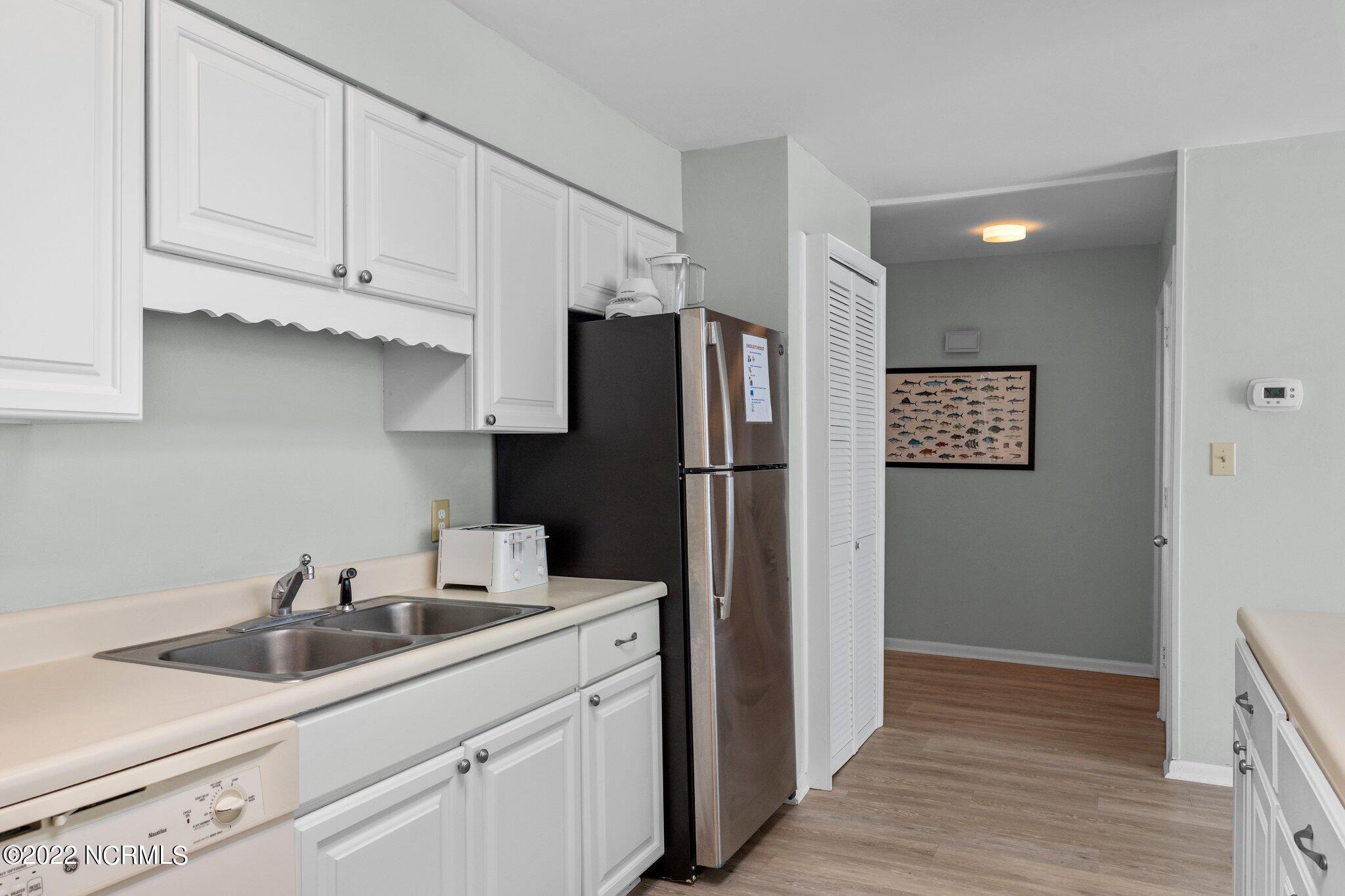 855 Salter Path Road, Unit 110 Atlantic Beach, NC 28512 - Photo 30 of 50 40-web-or-mls-_S3A7783