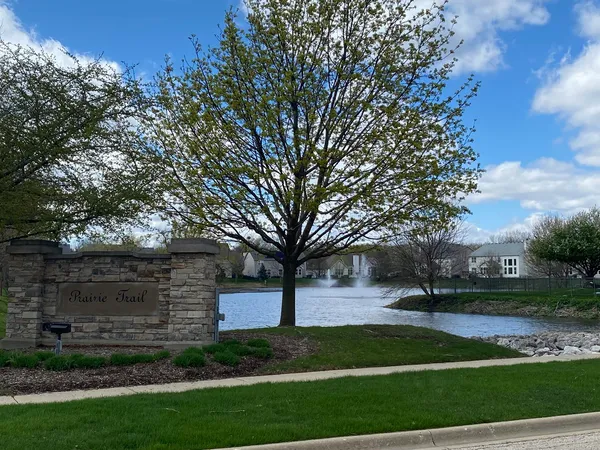 $590,000 | 698 Blazing Star Court, Lake Villa, IL 60046